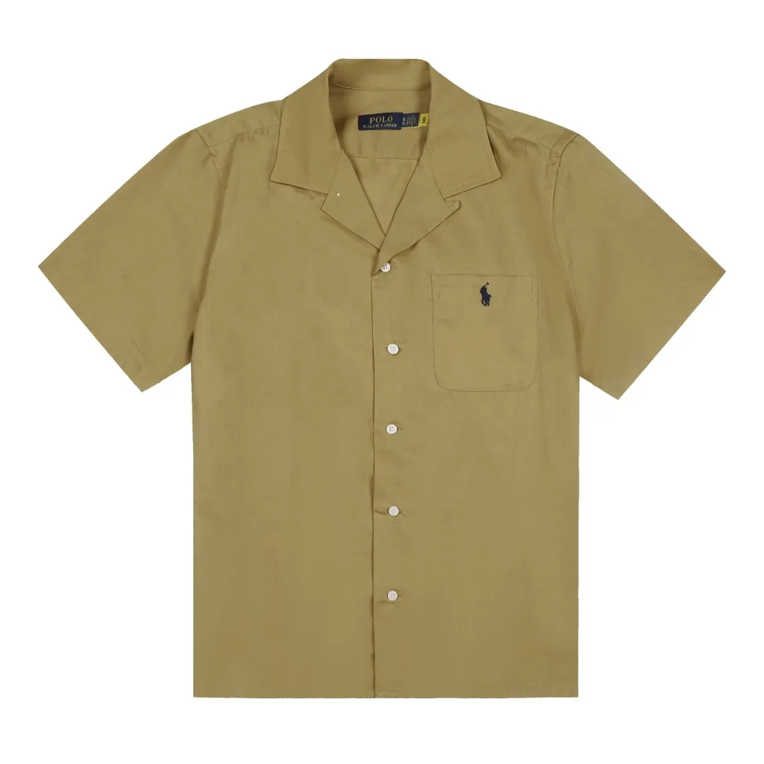 P230 White background picture [High-end quality] Style number: 25055# Color: Navy blue/off-white/ice blue/light pink/chicken yellow/khaki Size: S to XL - Ralph Lauren/Ralph Lauren 25SS Summer popular high-quality old money style Cuban collar pocket style short-sleeved linen couple shirt - originality restoration 95% cotton blended bamboo linen pre-car wash treatment tight and soft texture ✅ - 100% restored workmanship Complete professional shirt with embedded clips in bifurcated sleeves, top button earrings ✅ - Custom dyed original pearlescent white buttons with different sizes ✅ - Special shaped chiffon foil inside the collar door tube, which is not easy to deform and pull ✅ - Ralph Lauren/linen pocket style short-sleeved shirt. It is different from the classic style and has a niche style. It perfectly combines comfort and high-end. An indispensable piece in summer. It is both cool and textured. It is the king of ins style with every snap. It can be used for commuting and vacationing. There’s no pressure to switch between different styles, and the classics never go out of style.